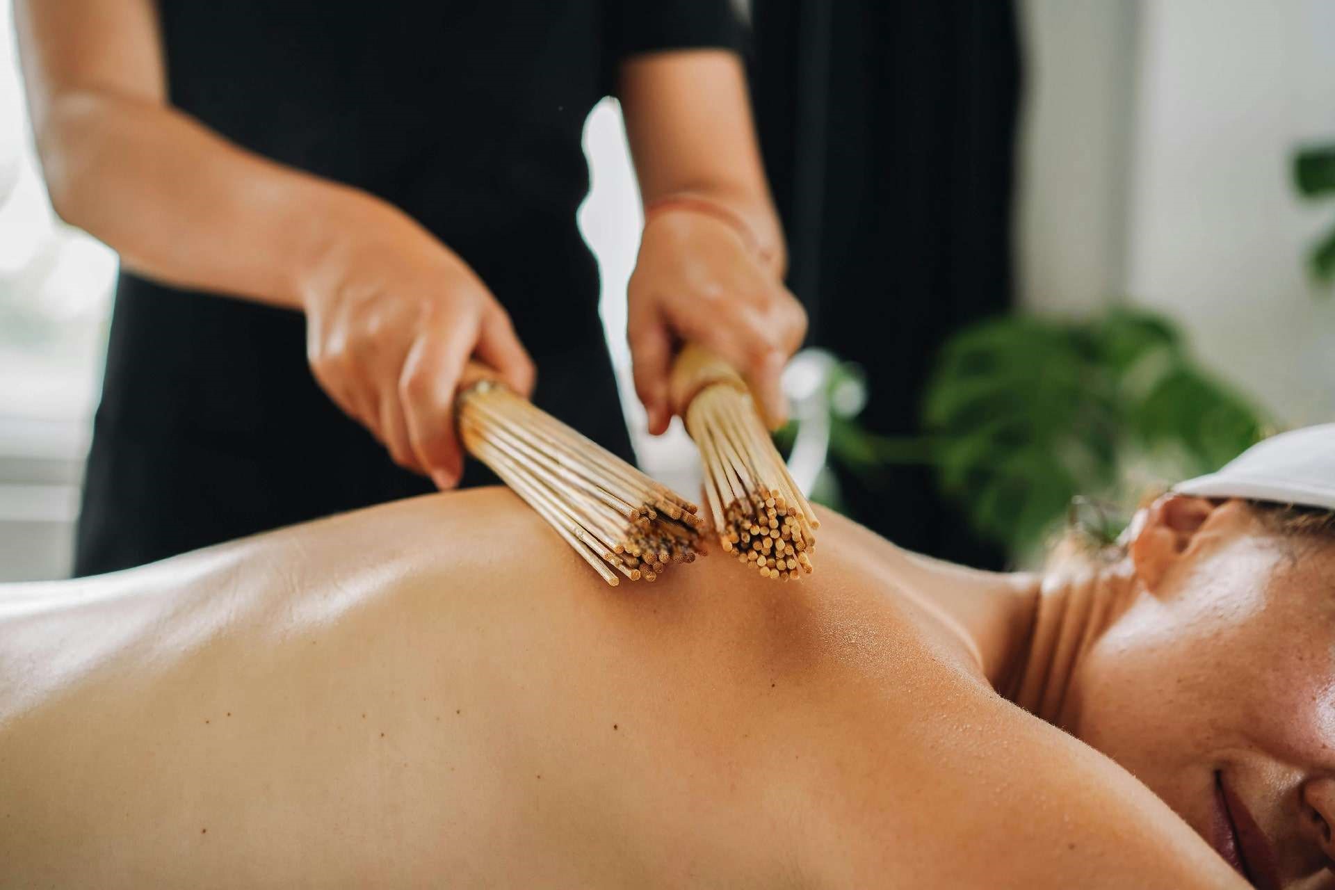 Bambo massage